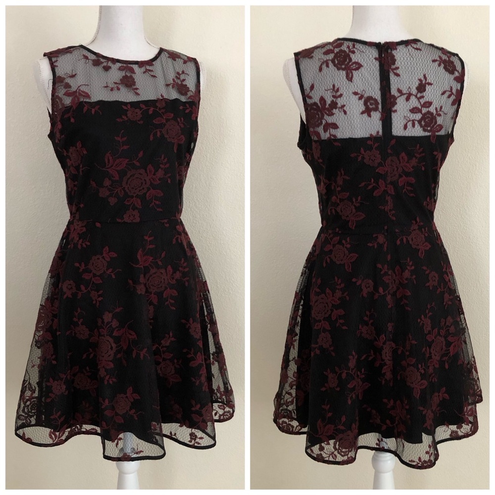 Aqua Lace Dress (M)